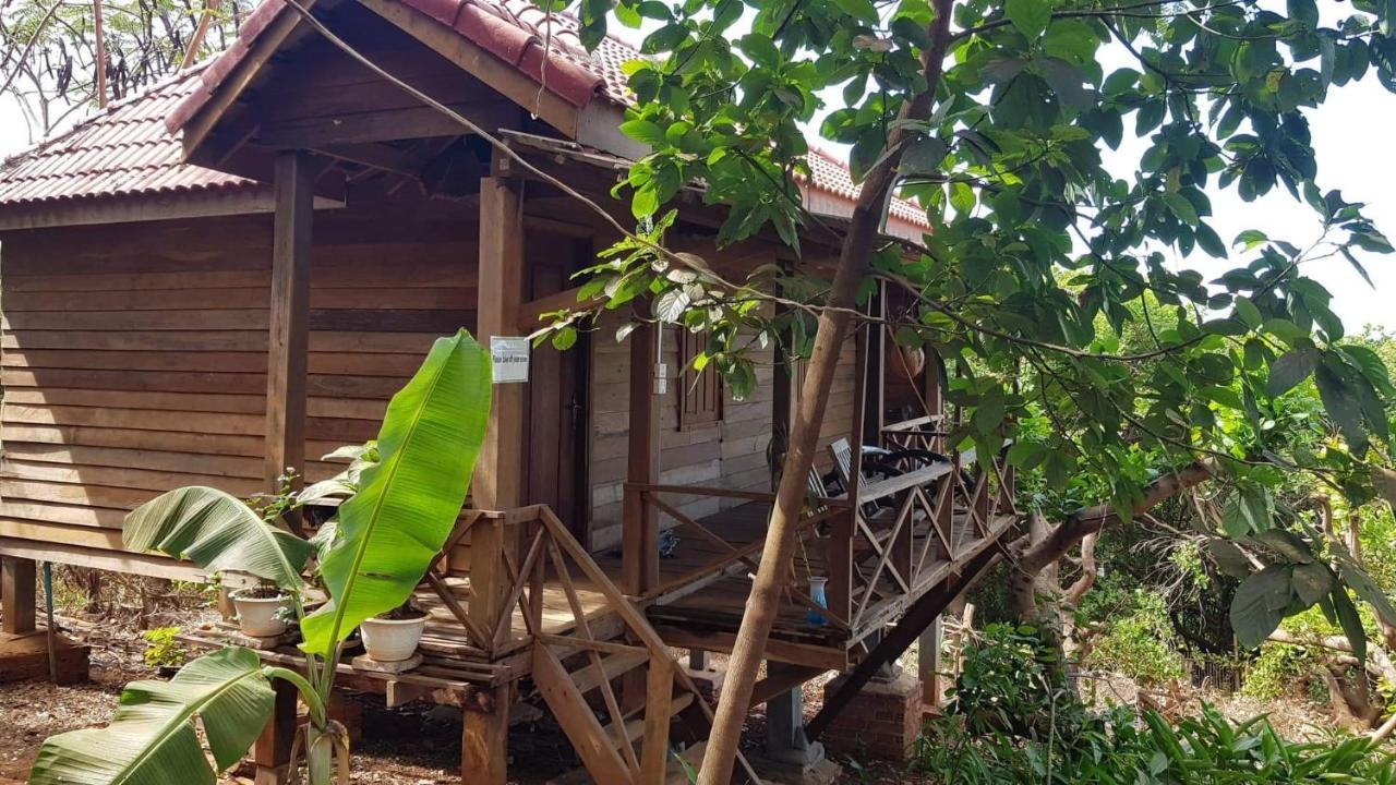 Nature House Eco-Lodge& Trekking Banlung Екстериор снимка