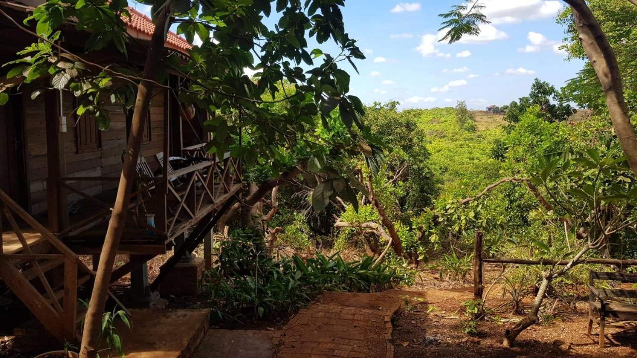 Nature House Eco-Lodge& Trekking Banlung Екстериор снимка
