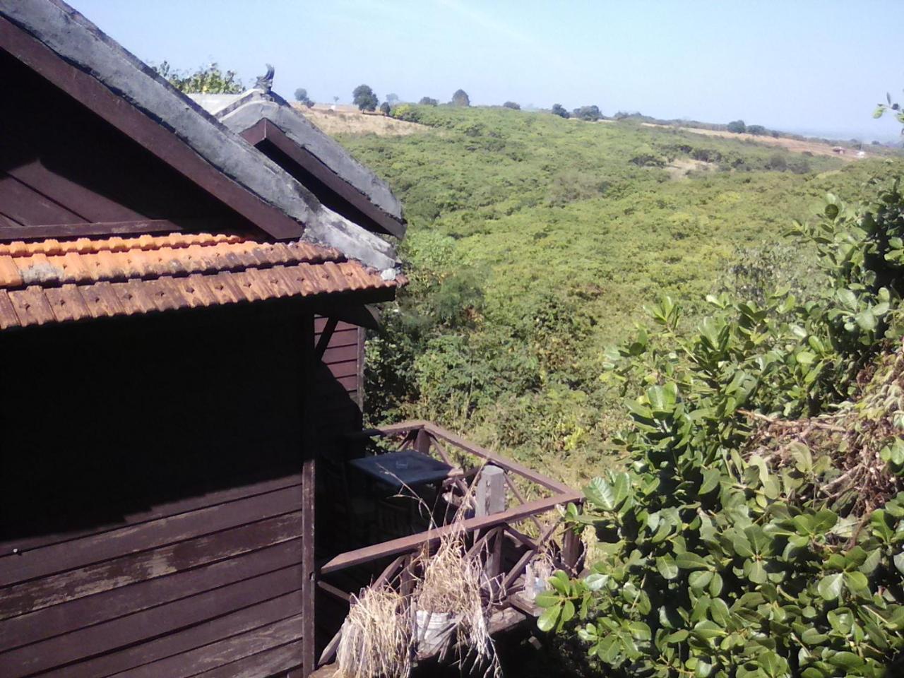 Nature House Eco-Lodge& Trekking Banlung Екстериор снимка