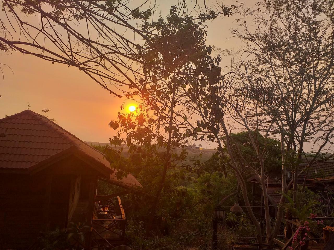 Nature House Eco-Lodge& Trekking Banlung Екстериор снимка