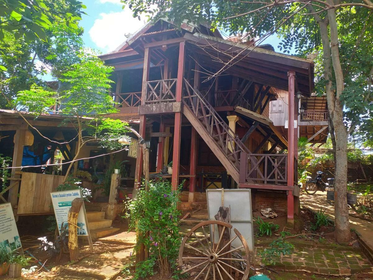 Nature House Eco-Lodge& Trekking Banlung Екстериор снимка