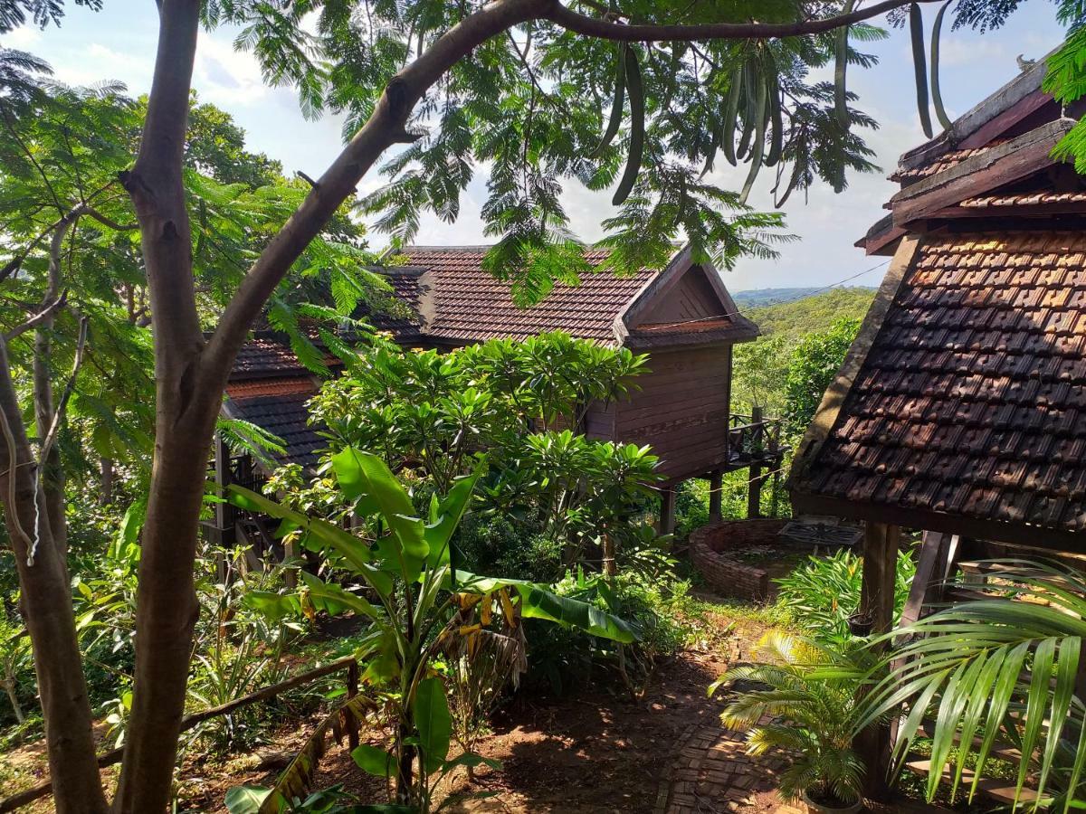 Nature House Eco-Lodge& Trekking Banlung Екстериор снимка