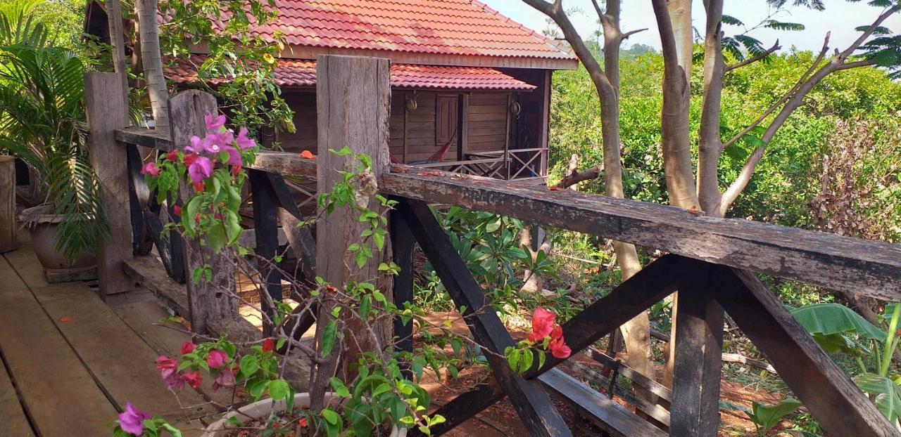 Nature House Eco-Lodge& Trekking Banlung Екстериор снимка
